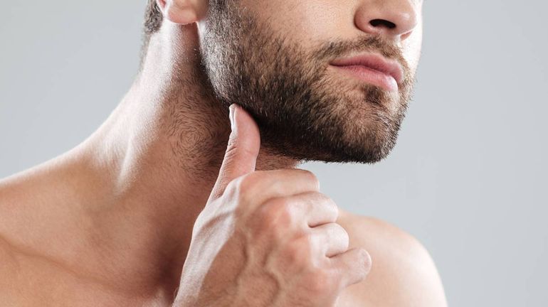 Microtrasplante de barba: todo lo que hay que saber sobre la intervención capilar del momento