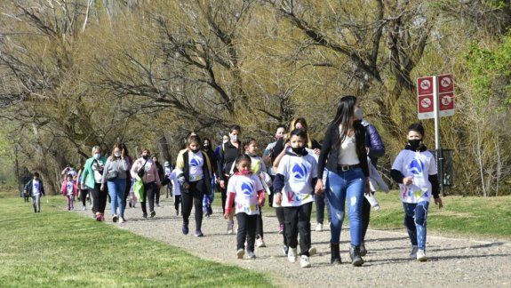 Confluencia Kids reunió más de mil participantes en el aniversario de la ciudad