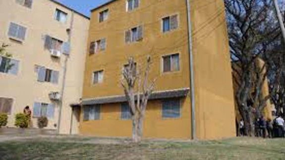 Las trillizas de Rosario fueron halladas sin vida y con golpes&nbsp; en distintas partes del cuerpo. En la casa no había faltantes, por lo que descartan el robo como móvil del crimen.