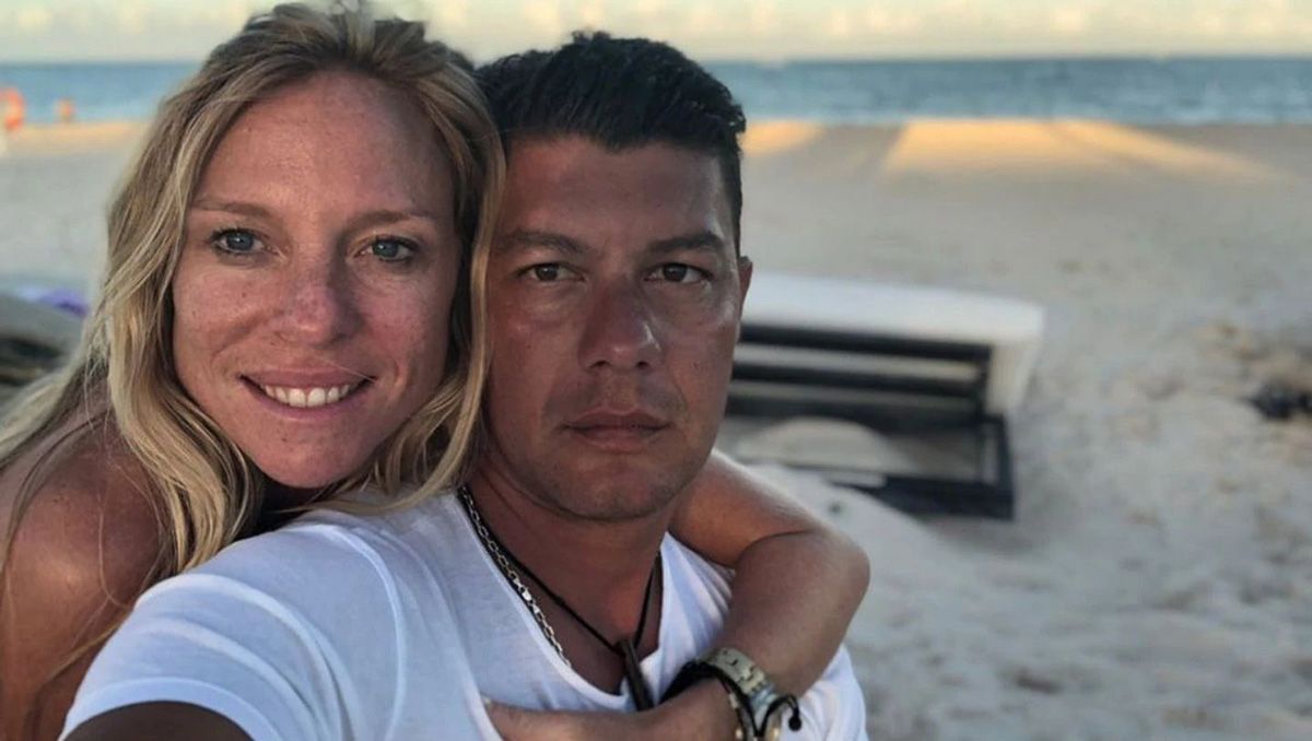 El picante posteo de la pareja de Battaglia tras el sorpresivo despido