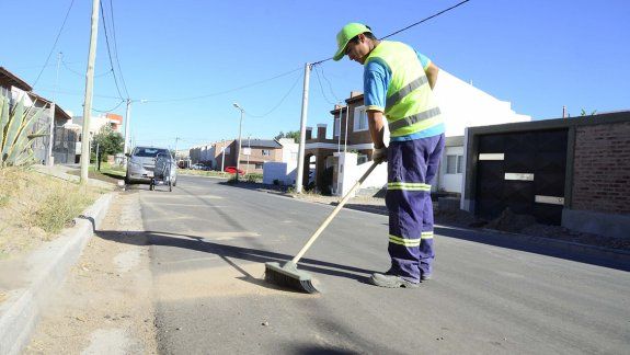 Más sectores con barrido de calles y recolección de residuos