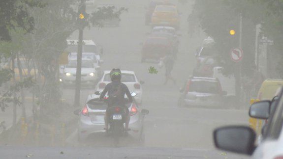 Emiten alerta amarilla por viento para este feriado en Neuquén