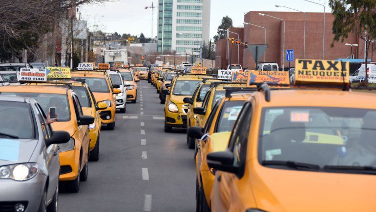 Viajar en taxi en Neuquén será más caro desde este miércoles