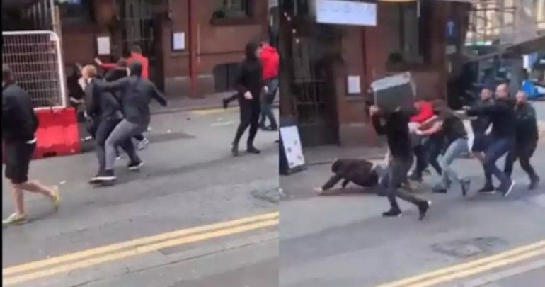 Video: feroz pelea entre hooligans del United y el Leeds