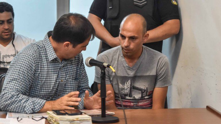 Alejandro Lagos y su defensor