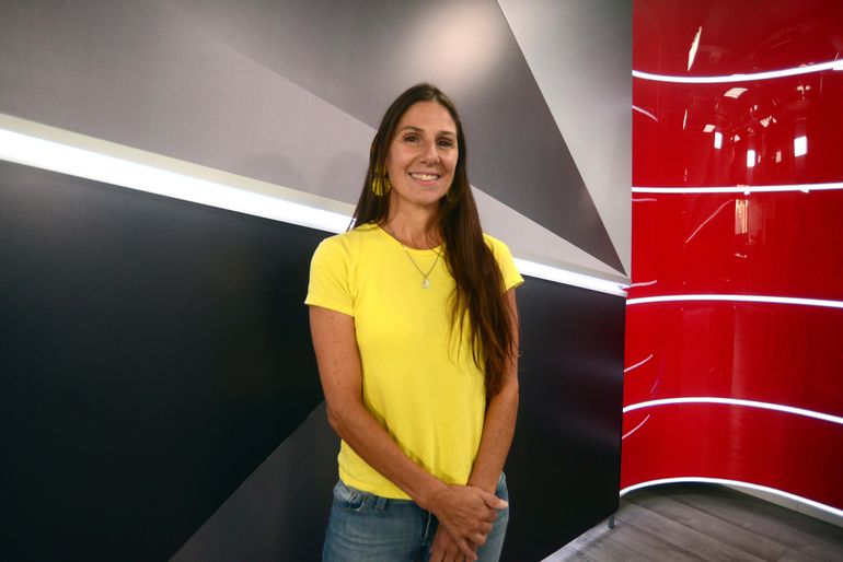 Proponen crear 500 licencias de taxi para mujeres