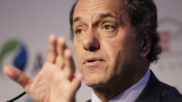 El candidato a presidente del FpV salió al cruce de las propuestas en materia de energía de Macri.