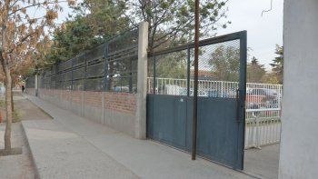 Colegio evangélico ubicado en Richieri y Saturnino Torres de la capital provincial. Colegio evangélico ubicado en Richieri y Saturnino Torres de la capital provincial.