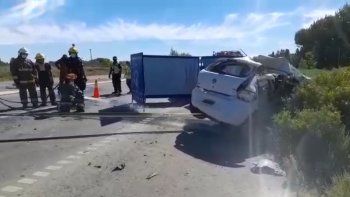 Acusan a mujer por causar dos muertes al volante en Ruta 22