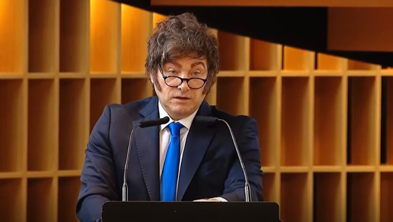 Javier Milei concluye el 2025 con superavit fiscal