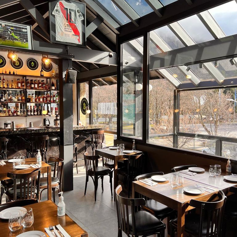 Interior de Pantera. Interior de Pantera.