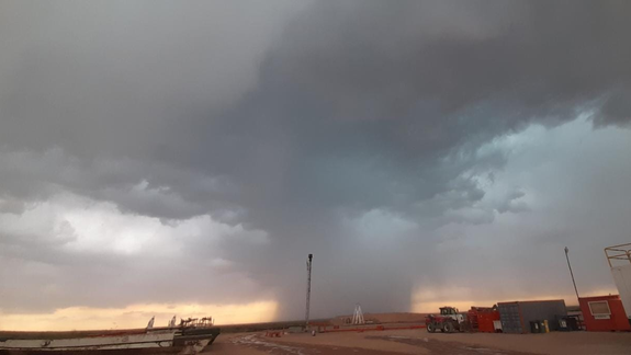 La tormenta pegó de lleno en el interior: granizo