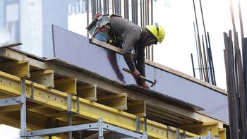 UOCRA termina el año con incrementos: cómo es la suba de 2 tramos y cuánto será el sueldo en contrucción UOCRA termina el año con incrementos: cómo es la suba de 2 tramos y cuánto será el sueldo en contrucción