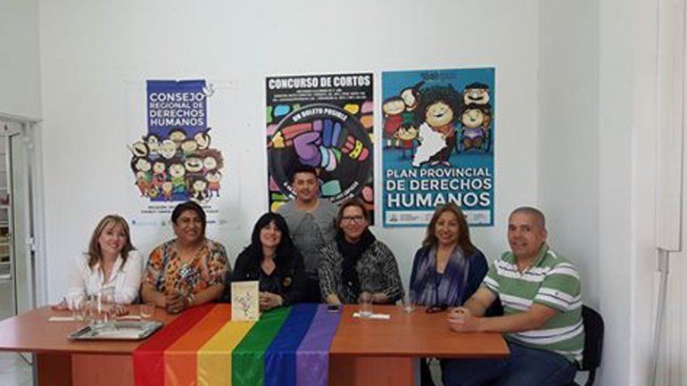 Realizarán una charla sobre infancias trans en Neuquén
