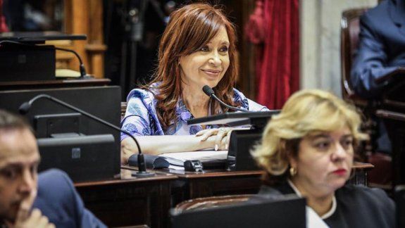 Fue la primera vez de la ex presidenta en el Congreso como legisladora.