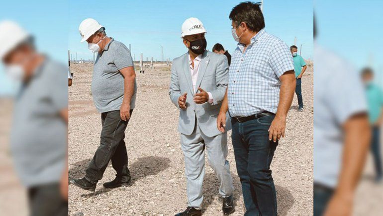 Lucca y Gaido recorrieron las obras de los 869 lotes