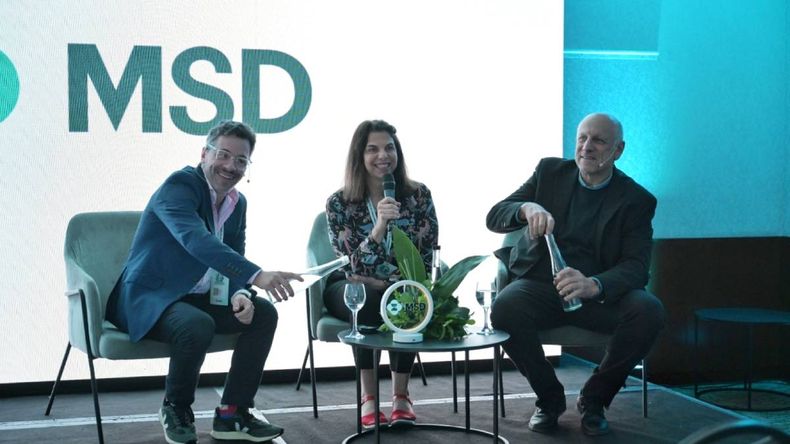 Tecnología aplicada a la salud: más longevidad, nuevos desafíos y el cáncer como enfermedad crónica | LM Neuquen Tecnología aplicada a la salud: más longevidad, nuevos desafíos y el cáncer como enfermedad crónica