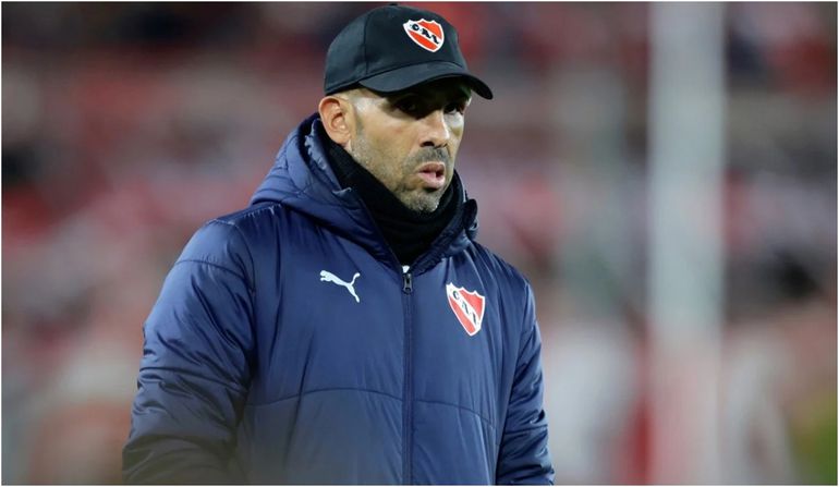 Iván Marcone reveló cuál fue la frase que le dijo Carlos Tevez al plantel de Independiente para cambiarles la cabeza Iván Marcone reveló cuál fue la frase que le dijo Carlos Tevez al plantel de Independiente para cambiarles la cabeza