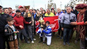 empece a andar con los caballos gracias a mi viejo