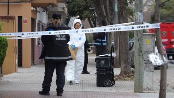 El impactante hecho ocurrió cerca de las 7 de la mañana, cuando un joven se comunicó con el&nbsp;911.