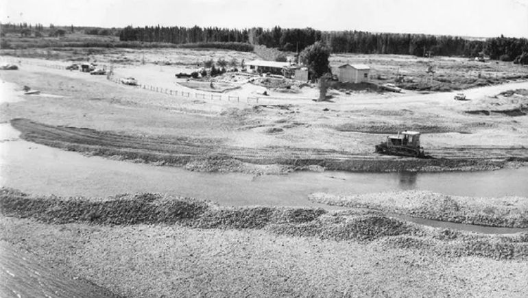 Aniversario de Neuquén | La historia del balneario municipal y el miedo al río Limay