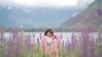 La neuquina que fotografía infancia y va a la rural
