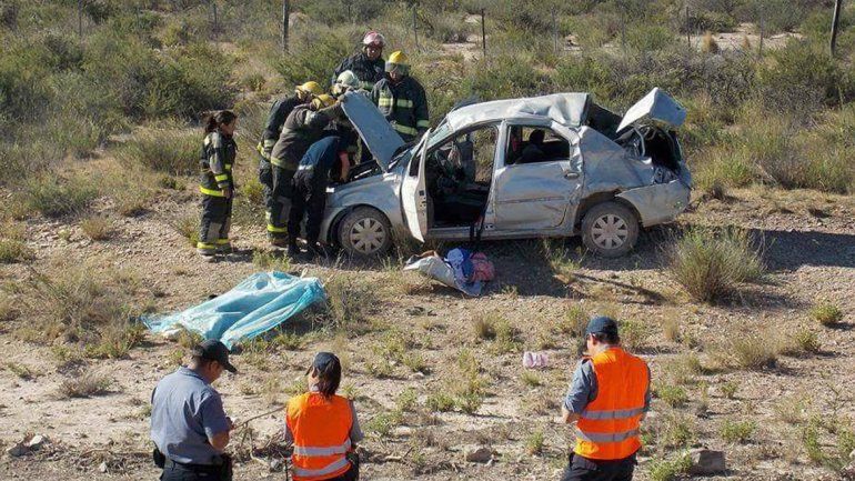 Un vecino de Fernández Oro murió tras volcar con su auto en la Ruta 23
