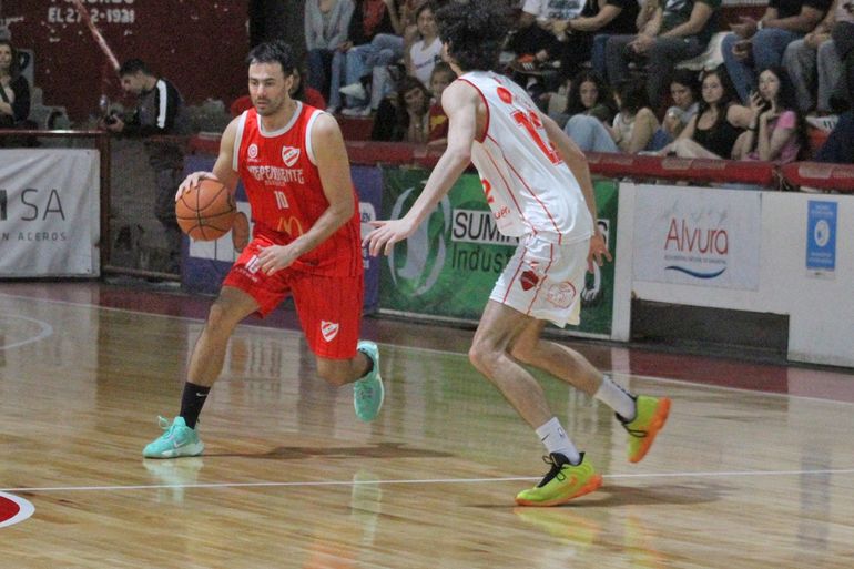 Julián Fedele fue el más constante en la ofensiva del Rojo. Foto: prensa Independiente de Neuquén | LM Neuquen Julián Fedele fue el más constante en la ofensiva del Rojo. Foto: prensa Independiente de Neuquén