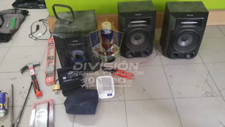 Ladrón quedó detenido tras un robo gracias al aviso de un policía de franco