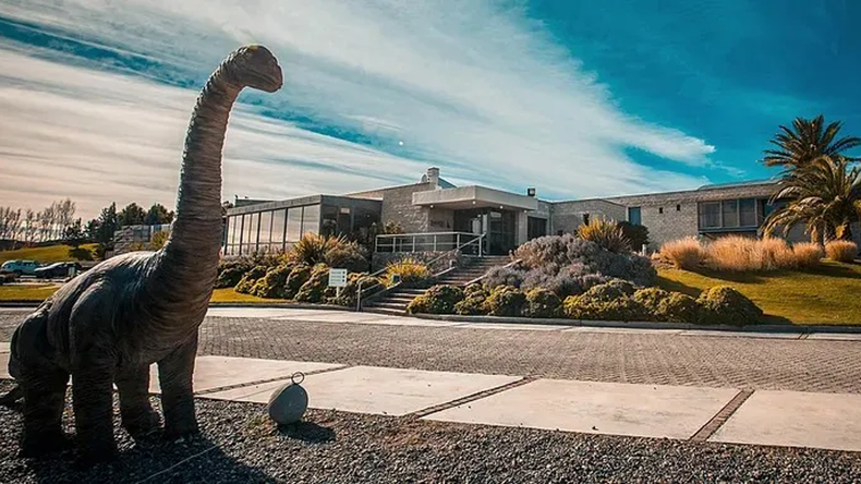 Saurus Select, de Bodega Familia Schroeder es uno de los elegidos.