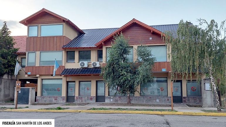 La fiscalía de San Martín de los Andes acusó al hombre de violar a la joven en una casa de familiares.