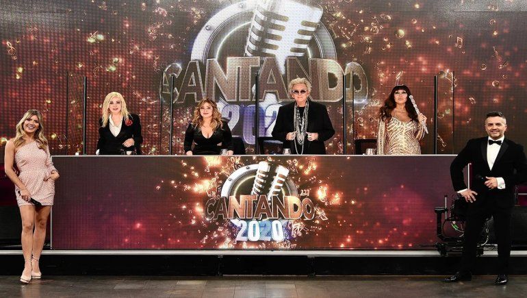 Memes, chicanas y llanto: cómo fue el debut del Cantando 2020