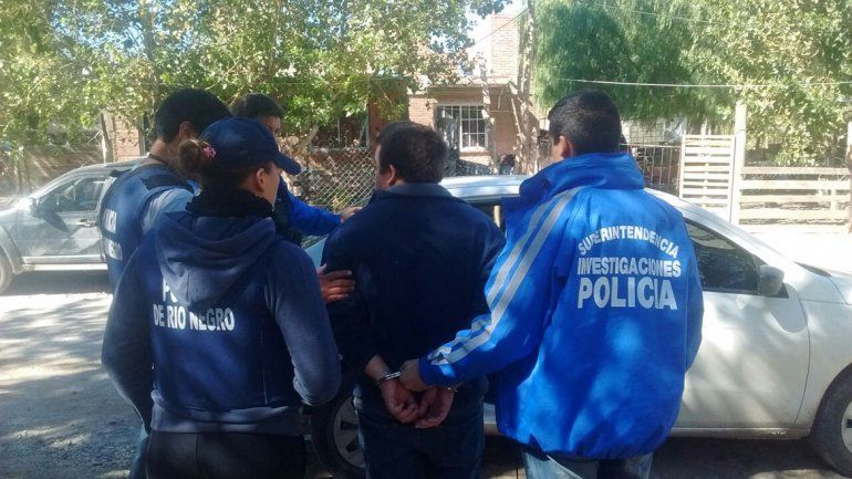 Estafas offline: se sumaron tres víctimas, recuperaron elementos y detuvieron a un hombre