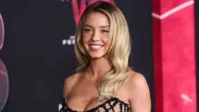 Sydney Sweeney comenzó un romance con un futbolista. | LM Neuquen Sydney Sweeney comenzó un romance con un futbolista.