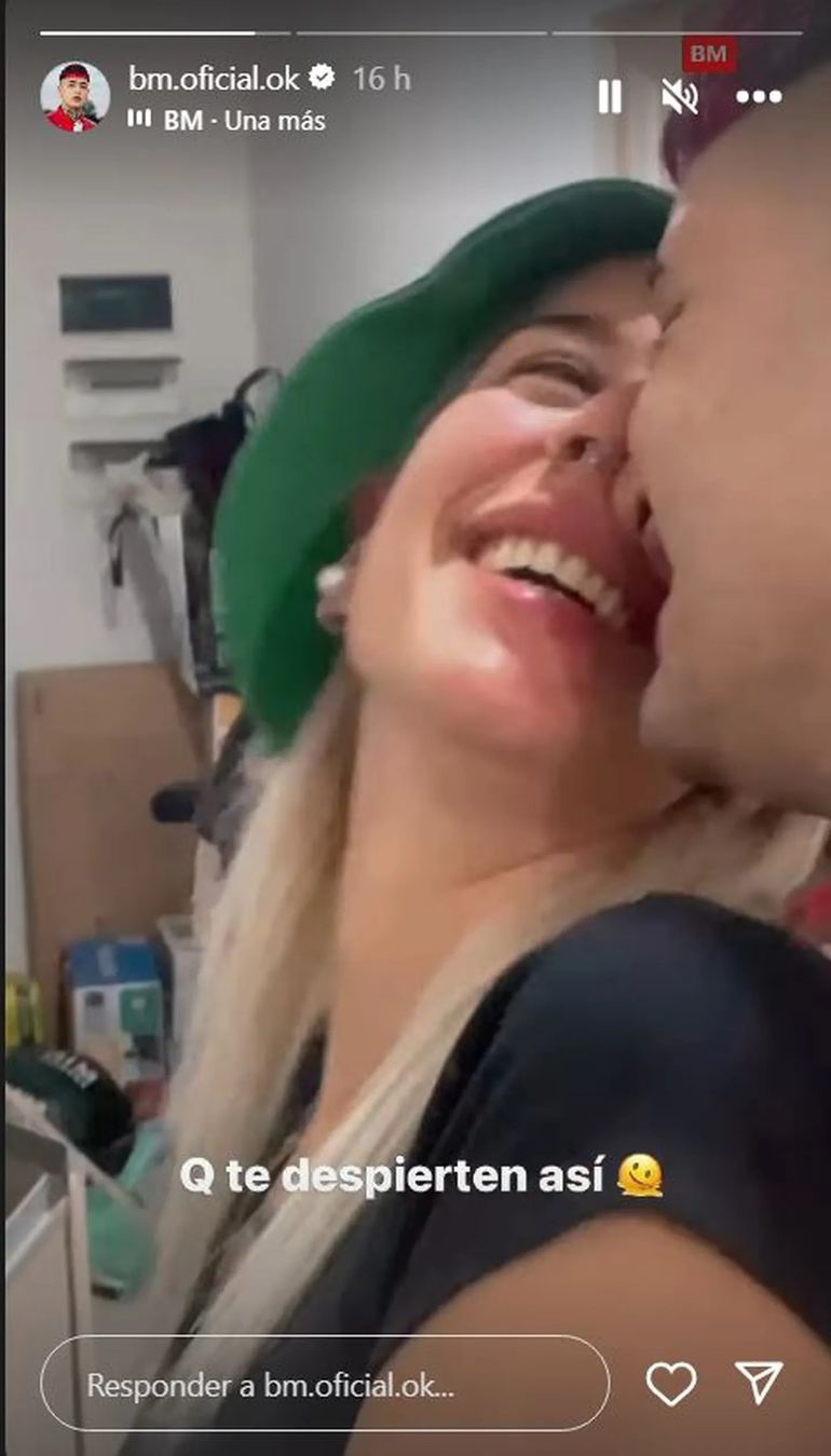 La primera foto de La Tora y BM.