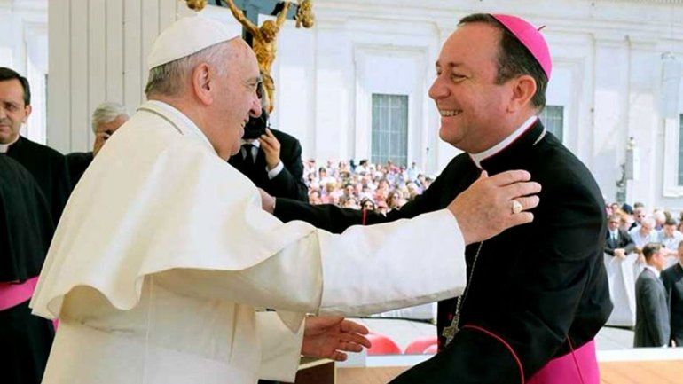 Acusaron al ex obispo de Orán de abusos sexuales