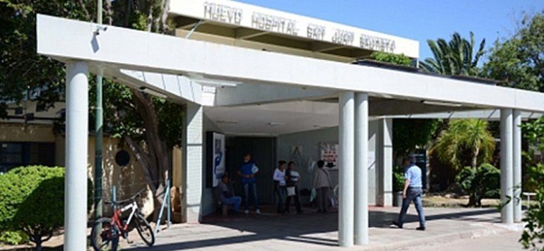 Los abogados de la mujer dicen que era víctima de violencia de género.