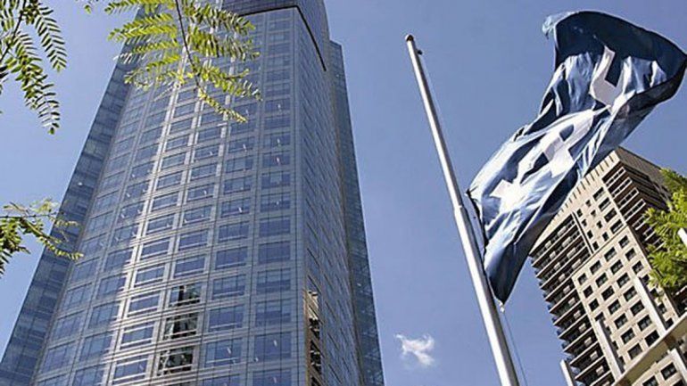 ¿Cómo es el juicio por la expropiación de YPF y cómo podría afectar a la Argentina?