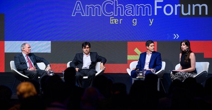 El panel de minería en el AmCham Energy Forum, donde participaron el ministro de Energía de la Nación, Luis Lucero, el ministro de Minería de Catamarca, Marcelo Murúa Palacio, e Ignacio Costa, Chief of Staff de Arcadium Lithium. El panel de minería en el AmCham Energy Forum, donde participaron el ministro de Energía de la Nación, Luis Lucero, el ministro de Minería de Catamarca, Marcelo Murúa Palacio, e Ignacio Costa, Chief of Staff de Arcadium Lithium.