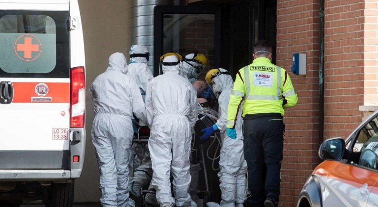 Italia: 2 muertos y crece el pánico por el coronavirus