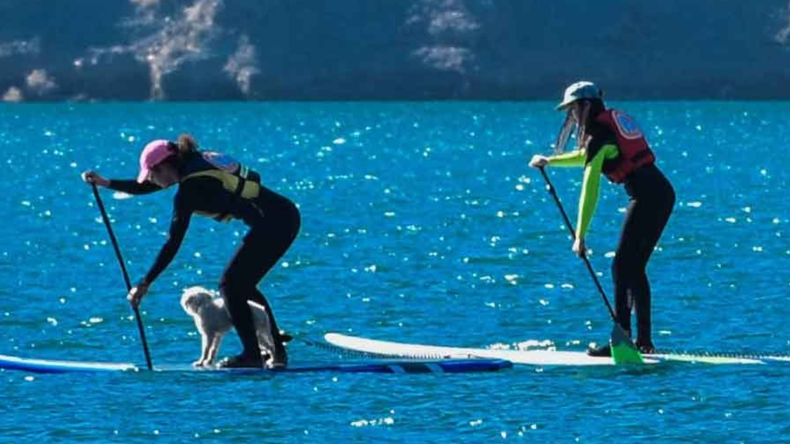 Cómo disfrutar del Stand Up Paddle con seguridad en Neuquén | LM Neuquen Cómo disfrutar del Stand Up Paddle con seguridad en Neuquén