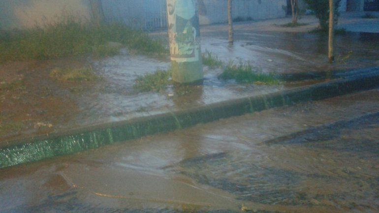 Se rompió otro acueducto, esta vez en Islas Malvinas