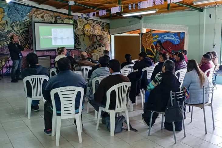 En el marco de la emergencia, Caivano resaltó las capacitaciones que se levaron a cabo en distintos puntos de la provincia. Foto: Gobierno de Neuquén. En el marco de la emergencia, Caivano resaltó las capacitaciones que se levaron a cabo en distintos puntos de la provincia. Foto: Gobierno de Neuquén.
