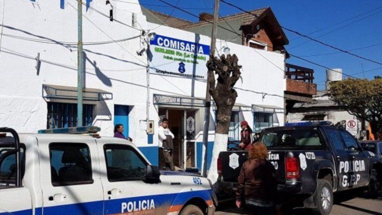 Asesinó a su ex y se quitó la vida delante de sus hijos