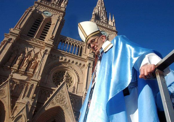 Bergoglio, de Villa Devoto al Vaticano