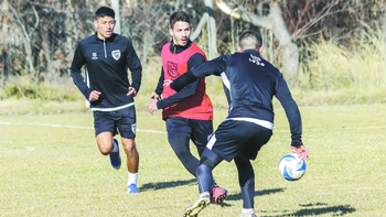 cipo entreno en la visera a puertas cerradas cipo entreno en la visera a puertas cerradas