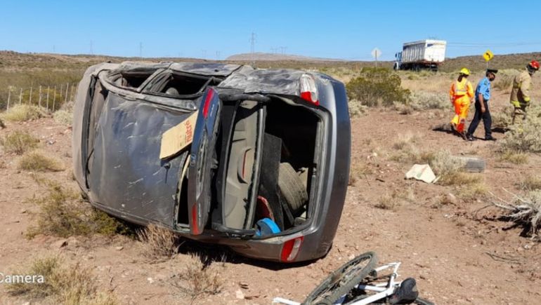 Una mujer y dos chicos heridos tras volcar cerca de Picún Leufú