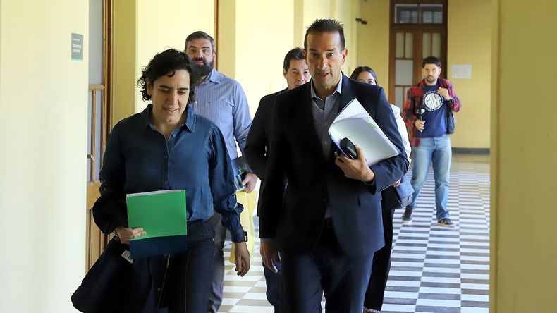 Carla Pogliano, secretaria de Hacienda y Finanzas y Jorge Tobares, ministro de Gobierno de la provincia de Neuquén. | LM Neuquen Carla Pogliano, secretaria de Hacienda y Finanzas y Jorge Tobares, ministro de Gobierno de la provincia de Neuquén.