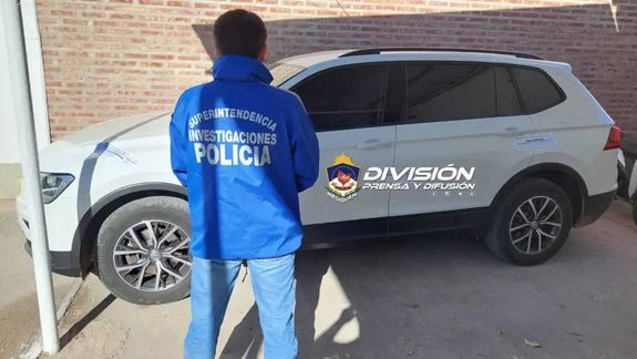 Fue a verificar el auto con papeles adulterados: se lo secuestraron