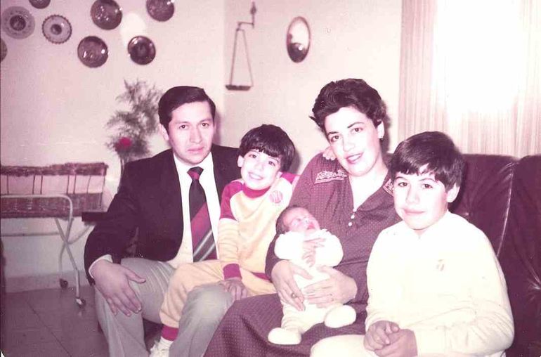 Graciela Rivolta, esposo e hijos.